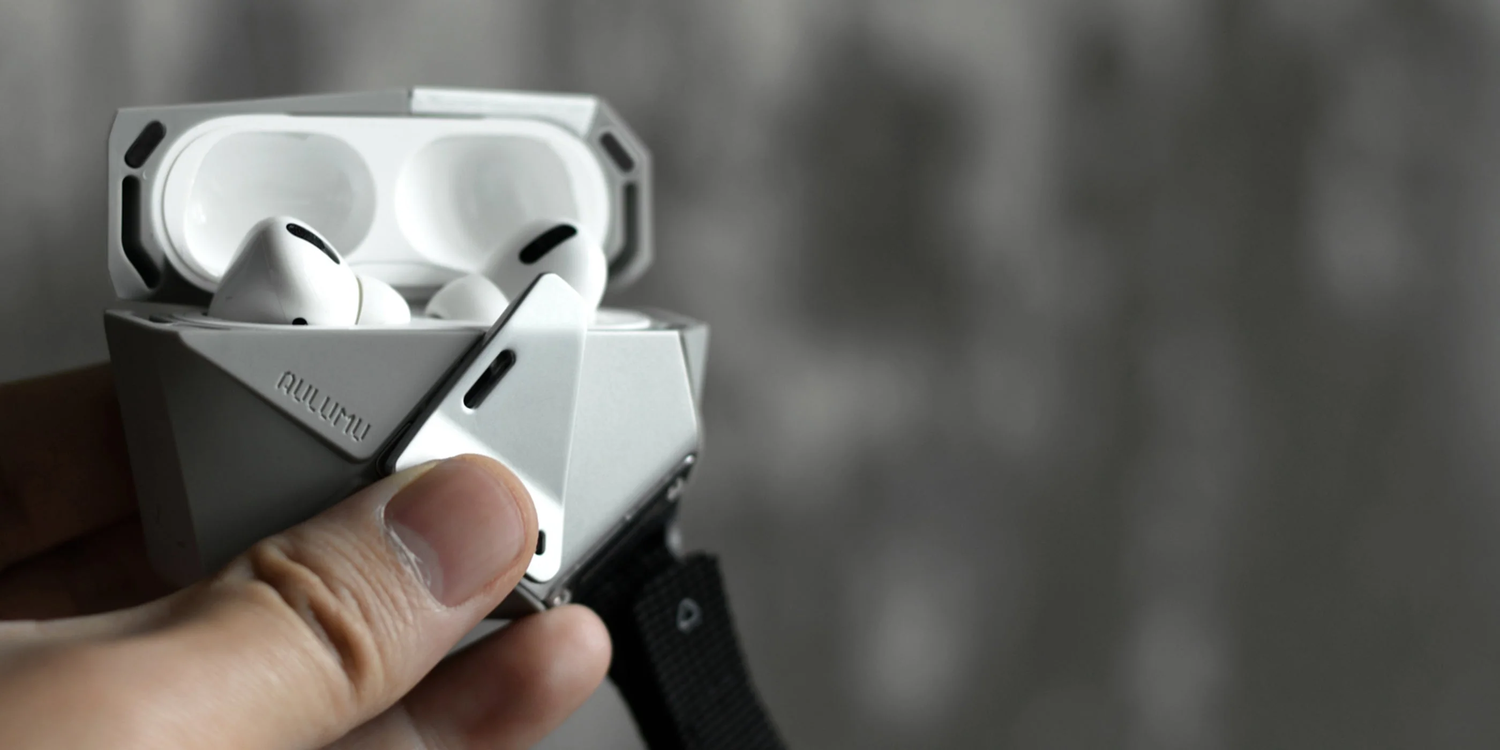 AirPods Case Not Charging? Don’t Panic — Here’s What’s Really Going On