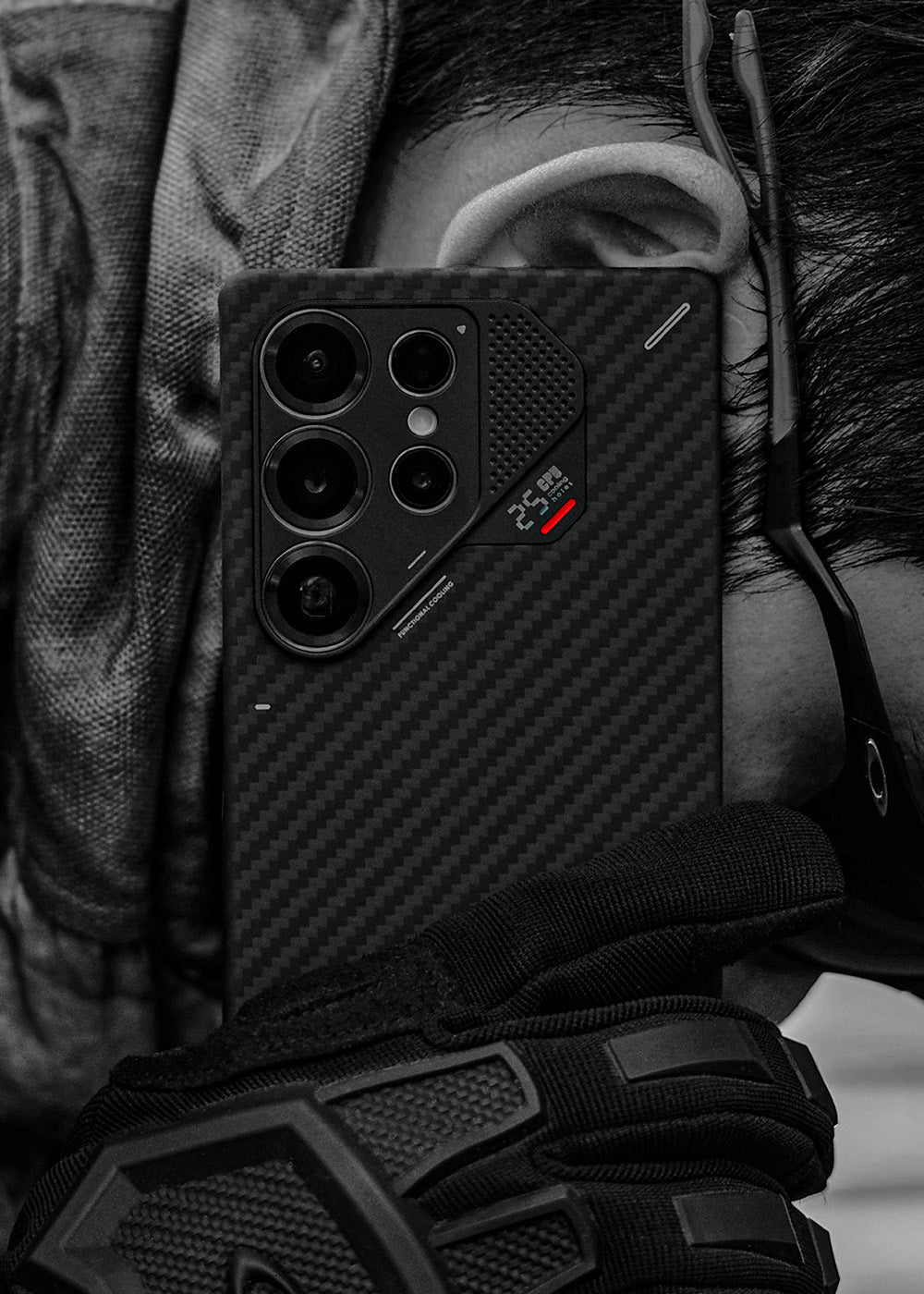AULUMU AF aramid fiber case for Samsung Galaxy S25 ultra, back view highlighting clean lines